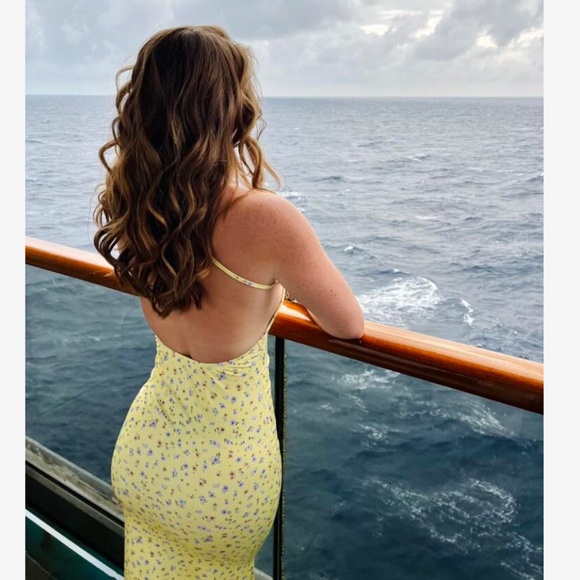 Yellow Floral Sheath Backless Maxi Dress - Picture 12 of 16